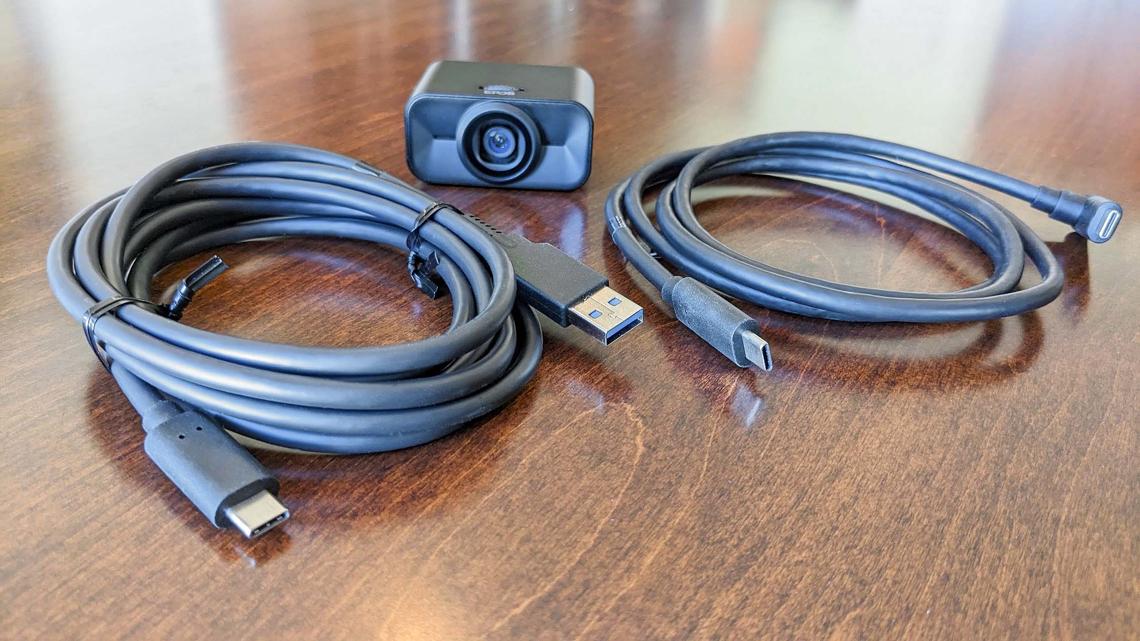 EPOS S6 4K Webcam USB-A and USB-C cables.