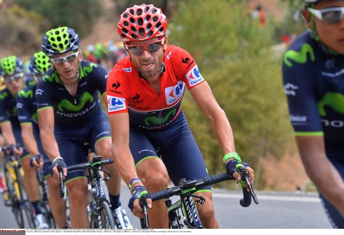 Alejandro Valverde (Movistar) wears the red leader's jersey