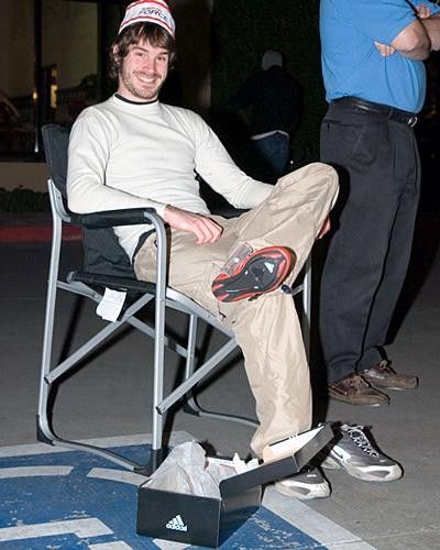 Dan Timmerman shows his approval of his new adidas racing shoes!