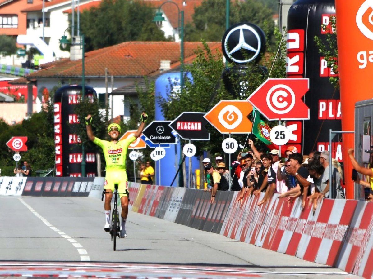 Artem Nych Dominates Stage 6 of Volta a Portugal with Daring Solo Attack!