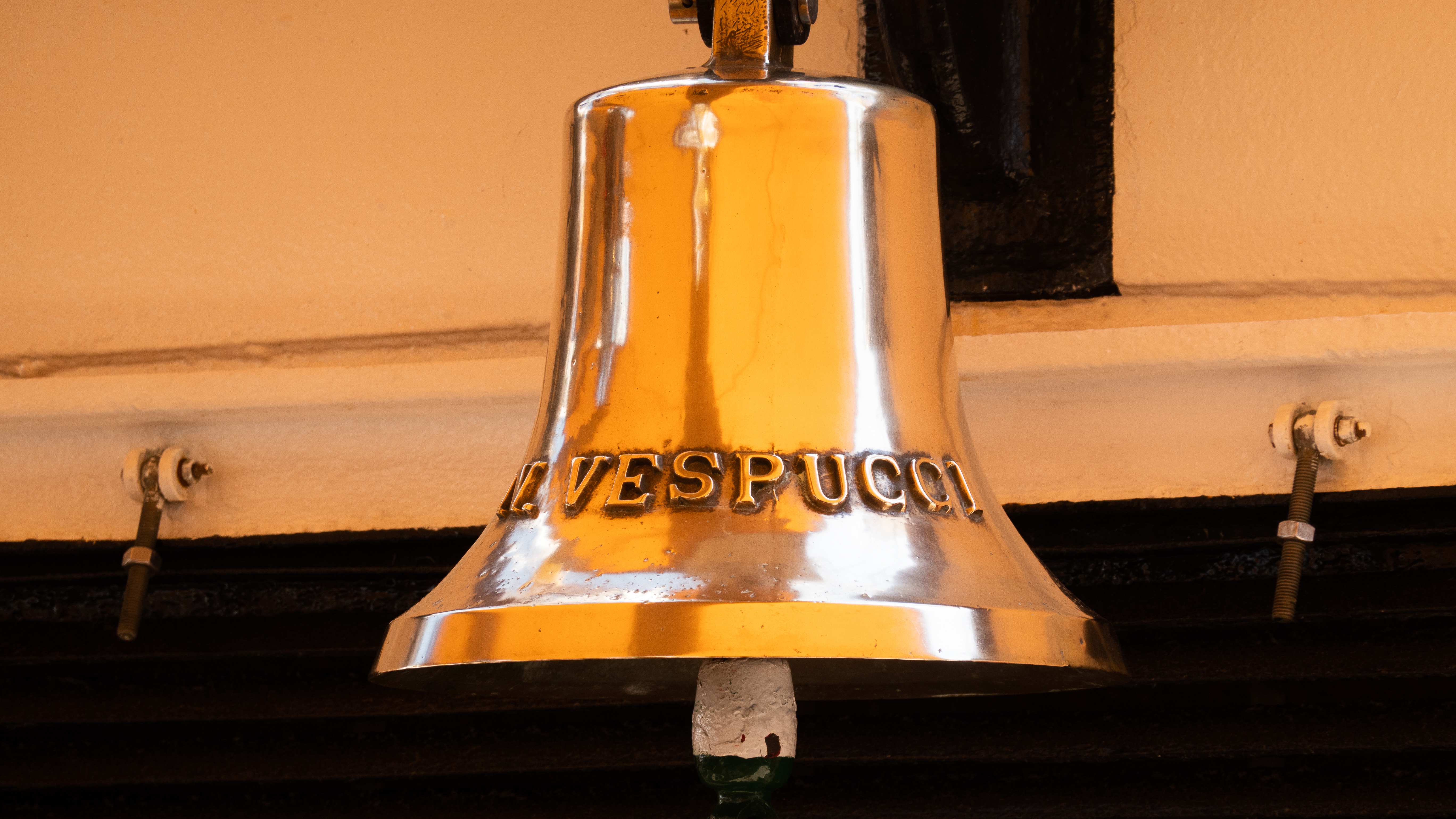 Bell