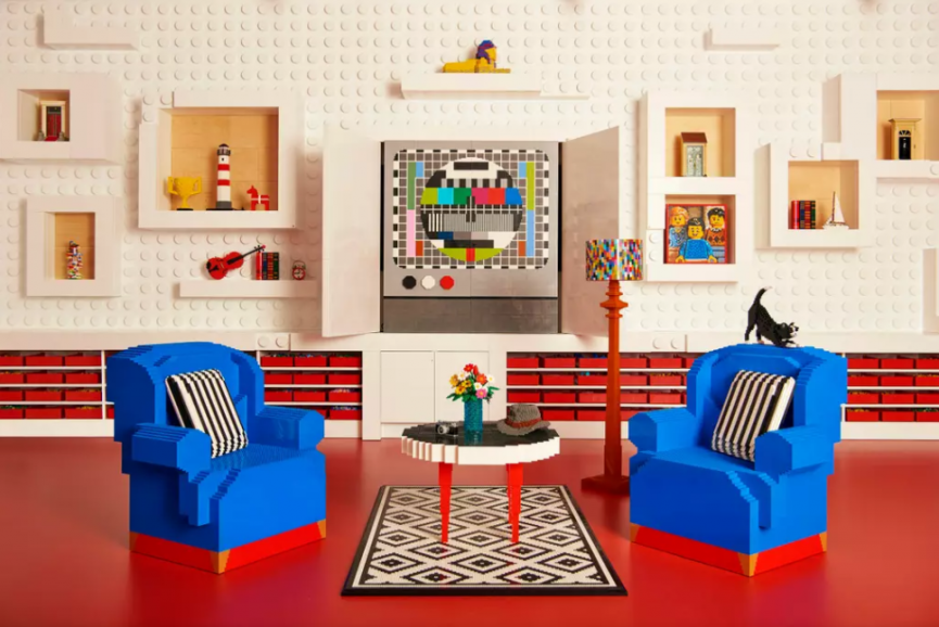theres-a-whole-house-made-out-of-lego-on-airbnb-and-you-could-stay-there-for-free-1556669508-61vn-column-width-inline