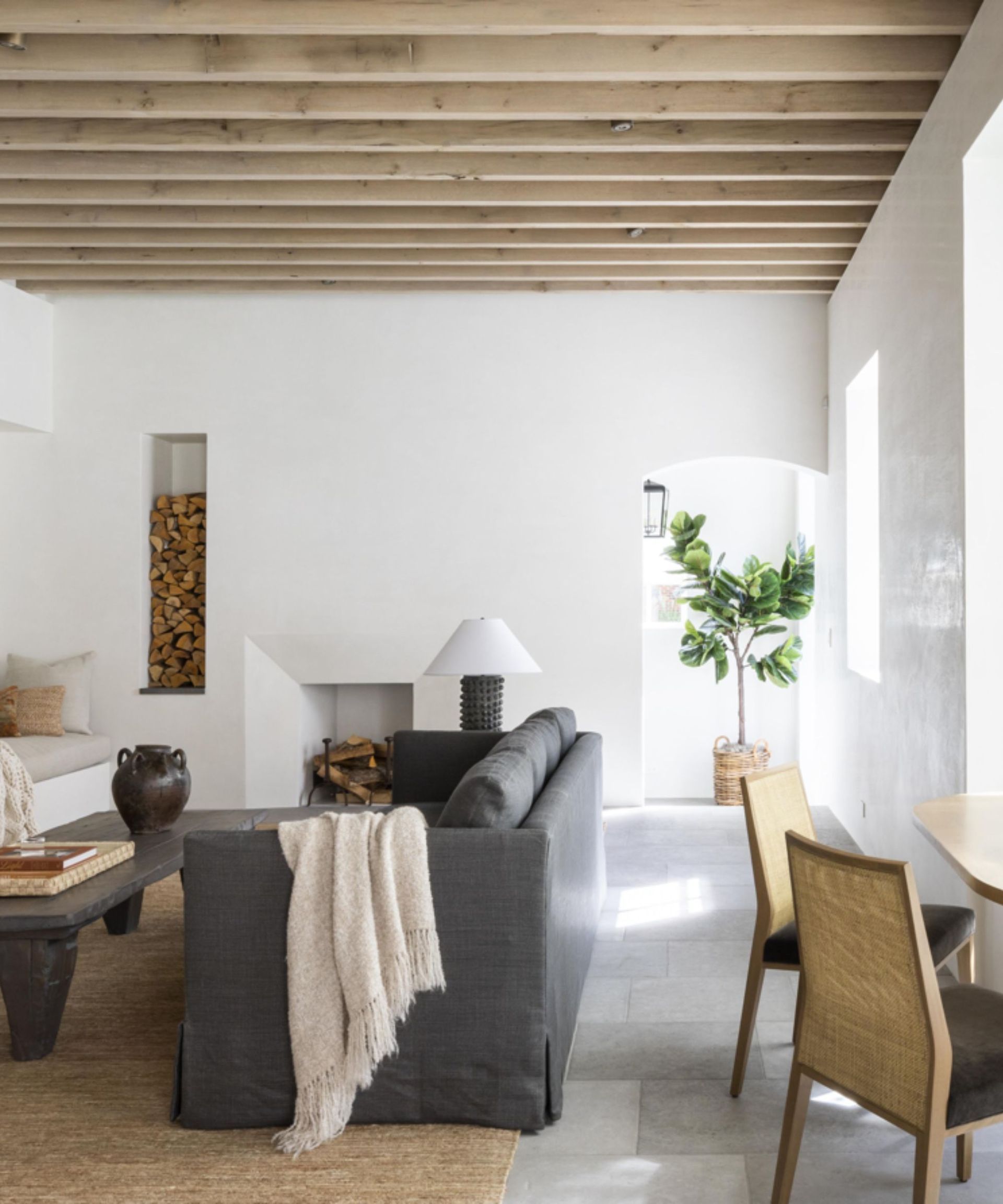 how-to-decorate-with-sherwin-williams-greek-villa-homes-and-gardens