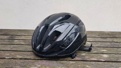 Image shows the Kask Sintesi helmet