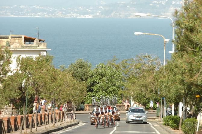 AG2R struggled over the 17.4km course