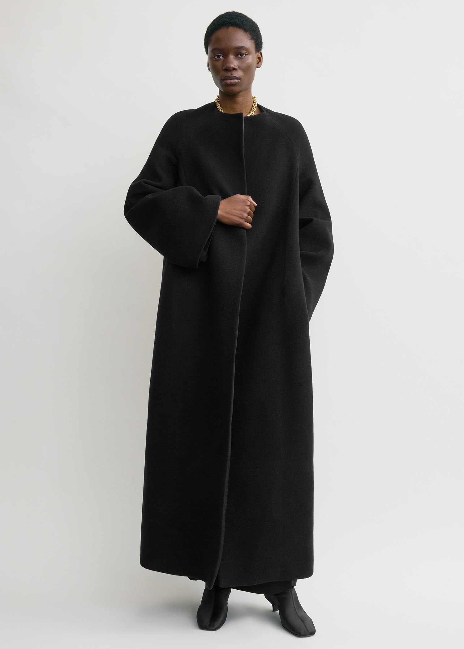 Bell-Sleeve Coat Black