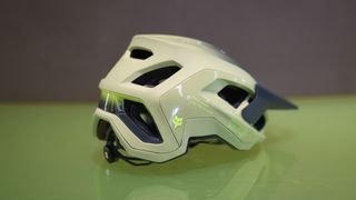 Side view details on the Fox Racing Speedframe RS MTB helmet