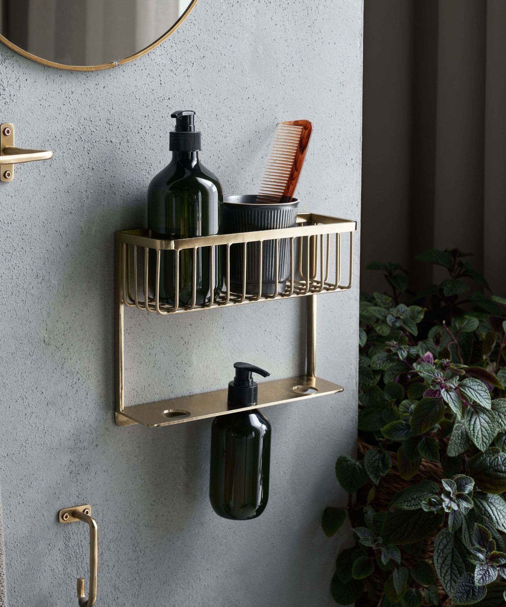 8 modern small bathroom ideas that are chic and contemporary | Real Homes