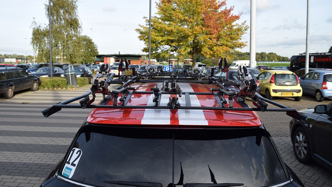 A closer look at the roof rack