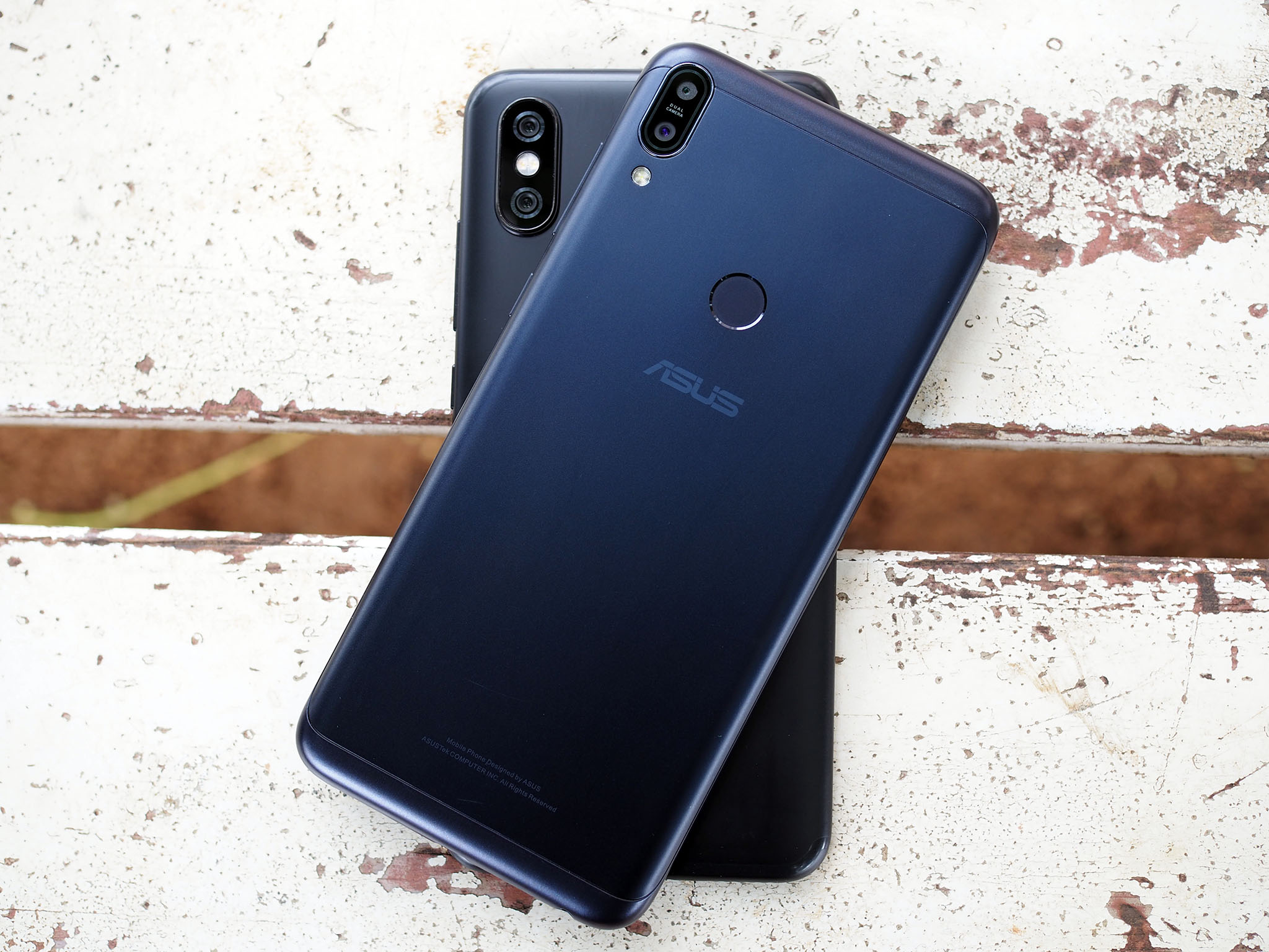 Asus zenfone max pro m1. Асус зенфон Макс про м1. Асус зенфон Макс про м1 против Meizu u10.