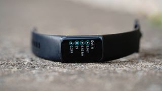 Fitbit Charge 5 showing the daily summary