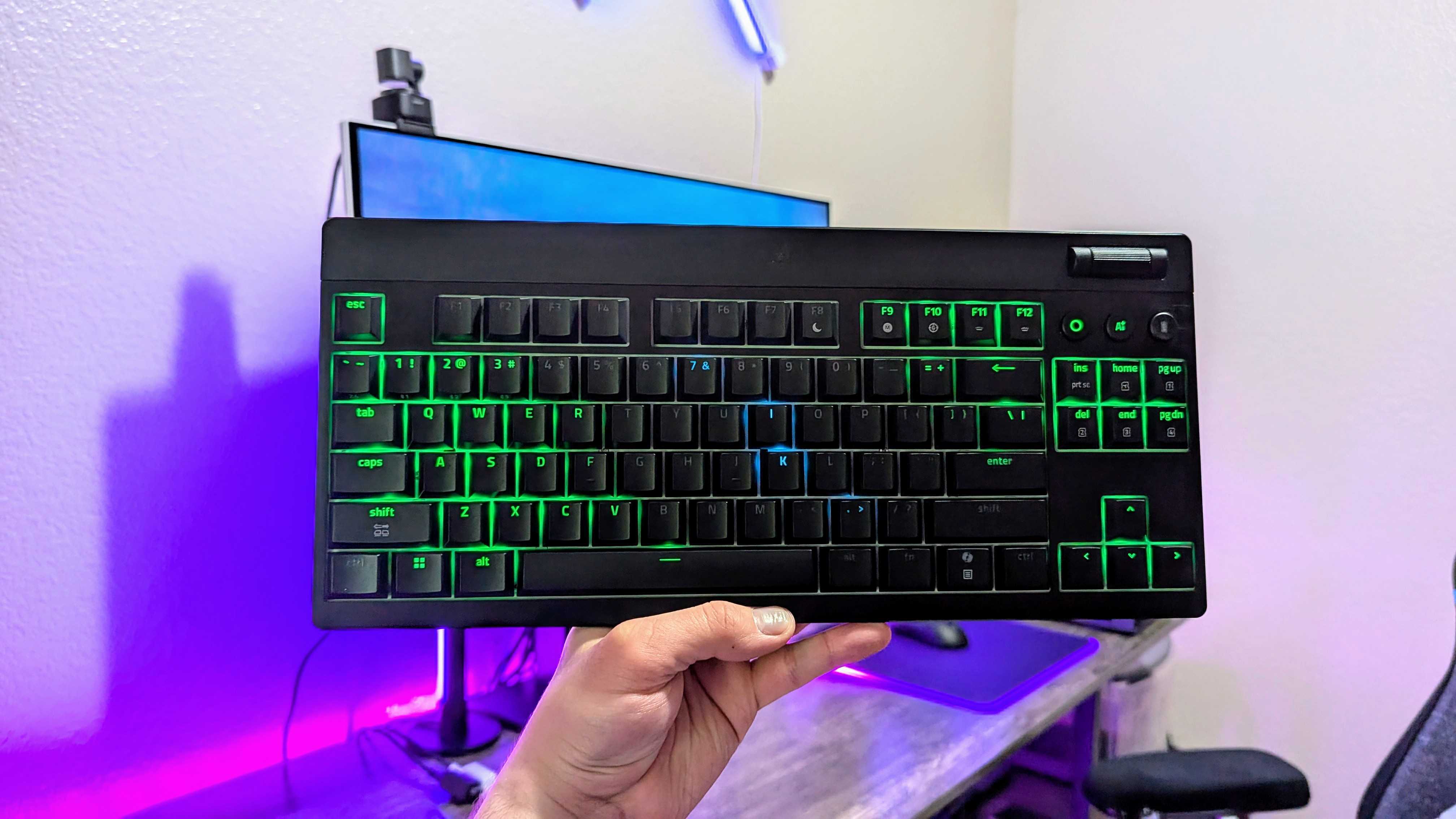 Image of the Razer BlackWidow V4 Low-Profile HyperSpeed wireless gaming keyboard.