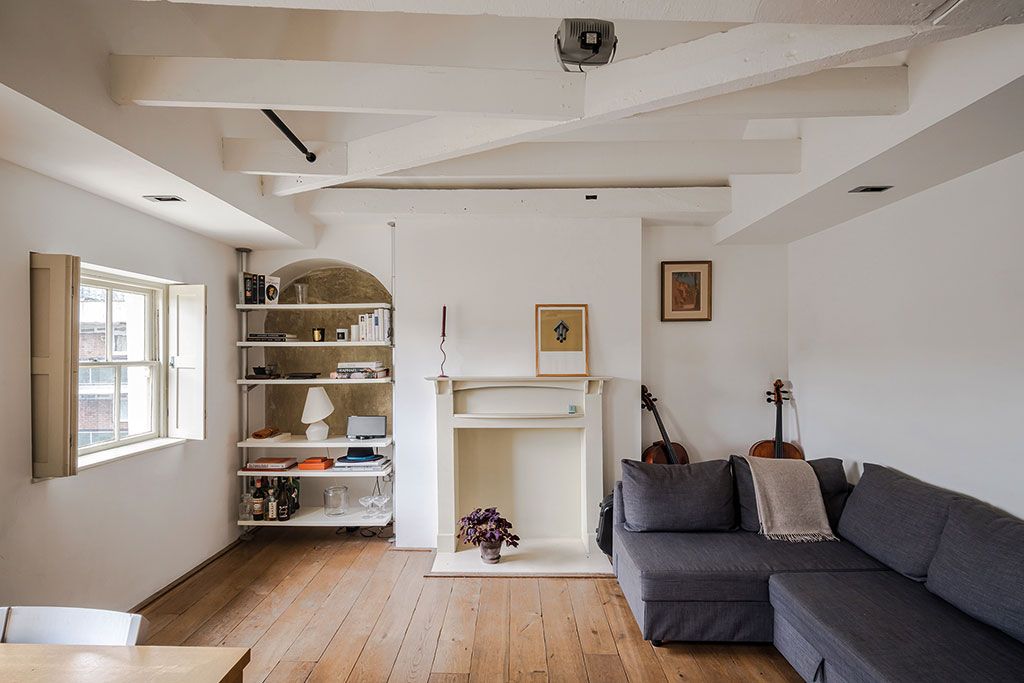 Houses for sale for around &pound;500,000: Charles Square, London N1