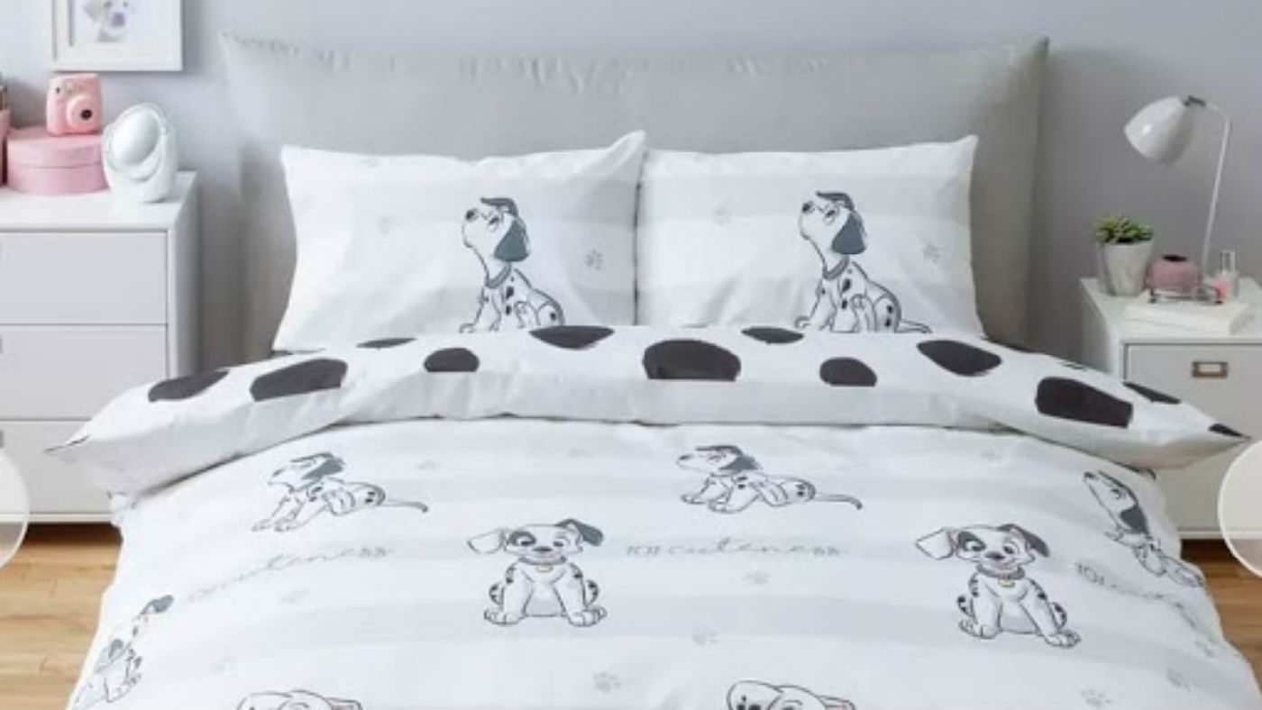 101 Dalmatians-theme bedroom by Instagram user @disneykayuk
