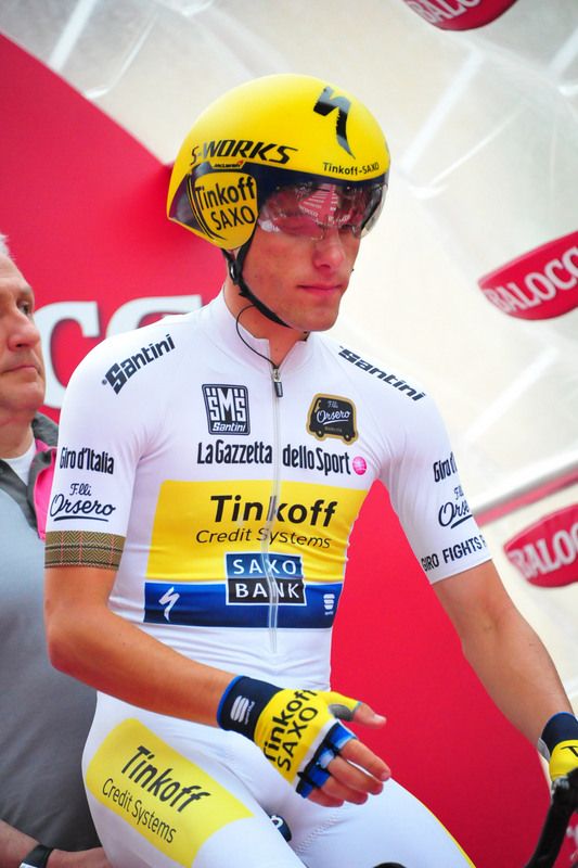 Rafał Majka rode the time trial in the white jersey on stage 12
