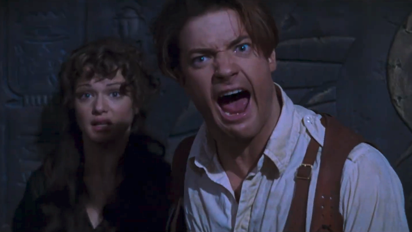 Rachel Weisz and Brendan Fraser looking scared in The Mummy