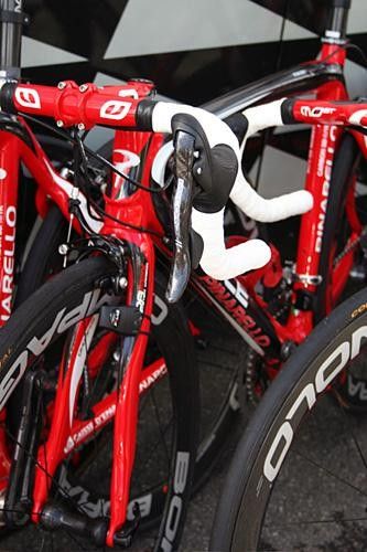 2006 TdF winner Oscar Pereiro (Caisse d'Epargne)
