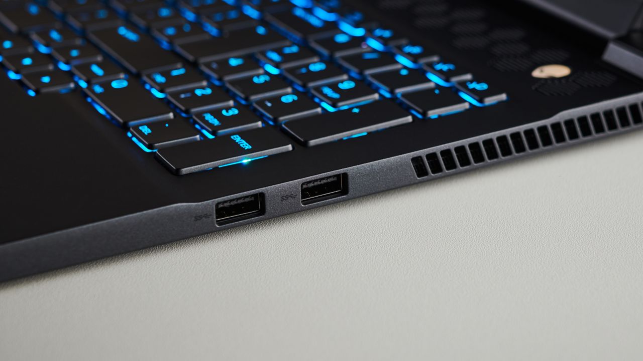 Alienware m17 (2019)