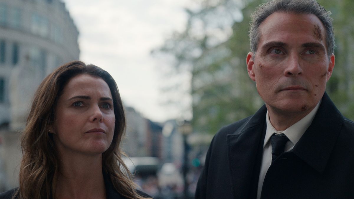 Keri Russell and Rufus Sewell in The Diplomat season 2