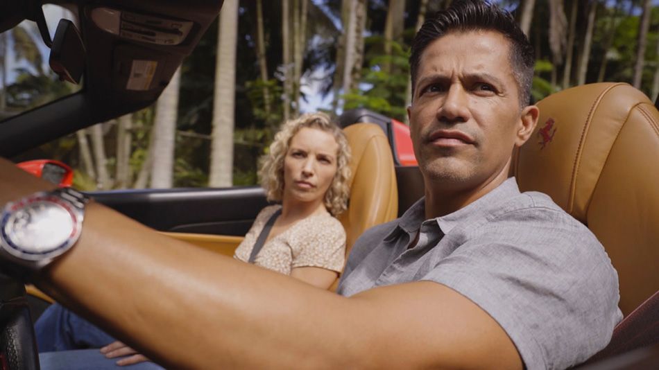 Perdita Weeks and Jay Hernandez in &#039;Magnum P.I.&#039;