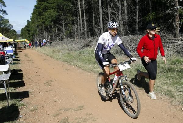 Garry James (11th overall and winner of the 45-49 category) in the feed area on Sunday morning.