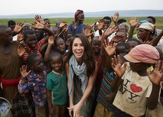 Meghan Markle has helped to provide access to water for around 6,700 people in a rural area of Rwanda and has taught children to paint with watercolours. She became World Vision's global ambassador after this trip and has supported World Vision through child sponsorship for many years. In 2017 she undertook a learning trip to girls' projects in India with World Vision. Equality between girls and women is a matter close to her heart.