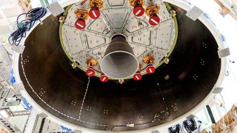 Europe hands Artemis 2 moon ship's service module over to NASA (photo ...