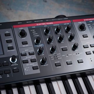 Roland V-Stage 76