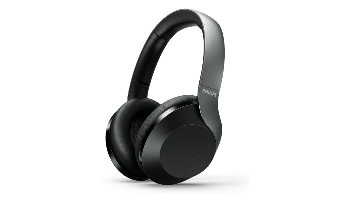 The Philips PH805 headphones in black