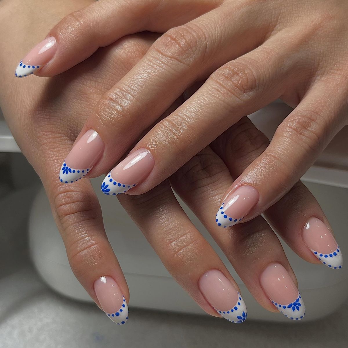 Mediterranean nail trend