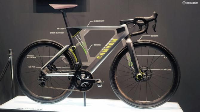 Canyon Bicycles unleashed a showstopper of a concept bike at this year's Eurobike show. The Projekt MRSC Connected incorporates 15mm of front and rear suspension, smart magnetorheological dampers, disc brakes, and thru-axles in a chassis that supposedly closely mimics - or in some cases, improves upon - the performance of a traditional aero road racer. Although it's still in the proof-of-concept phase, this mock-up is a visually enticing image of what might be in a few years