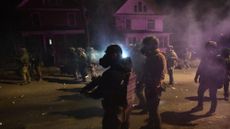 Federal immigration officers try to disperse crowd after Jan. 14 ICE shooting of Venezuelan migrant in Minneapolis