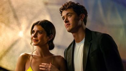 Emily Bader and Tom Blyth