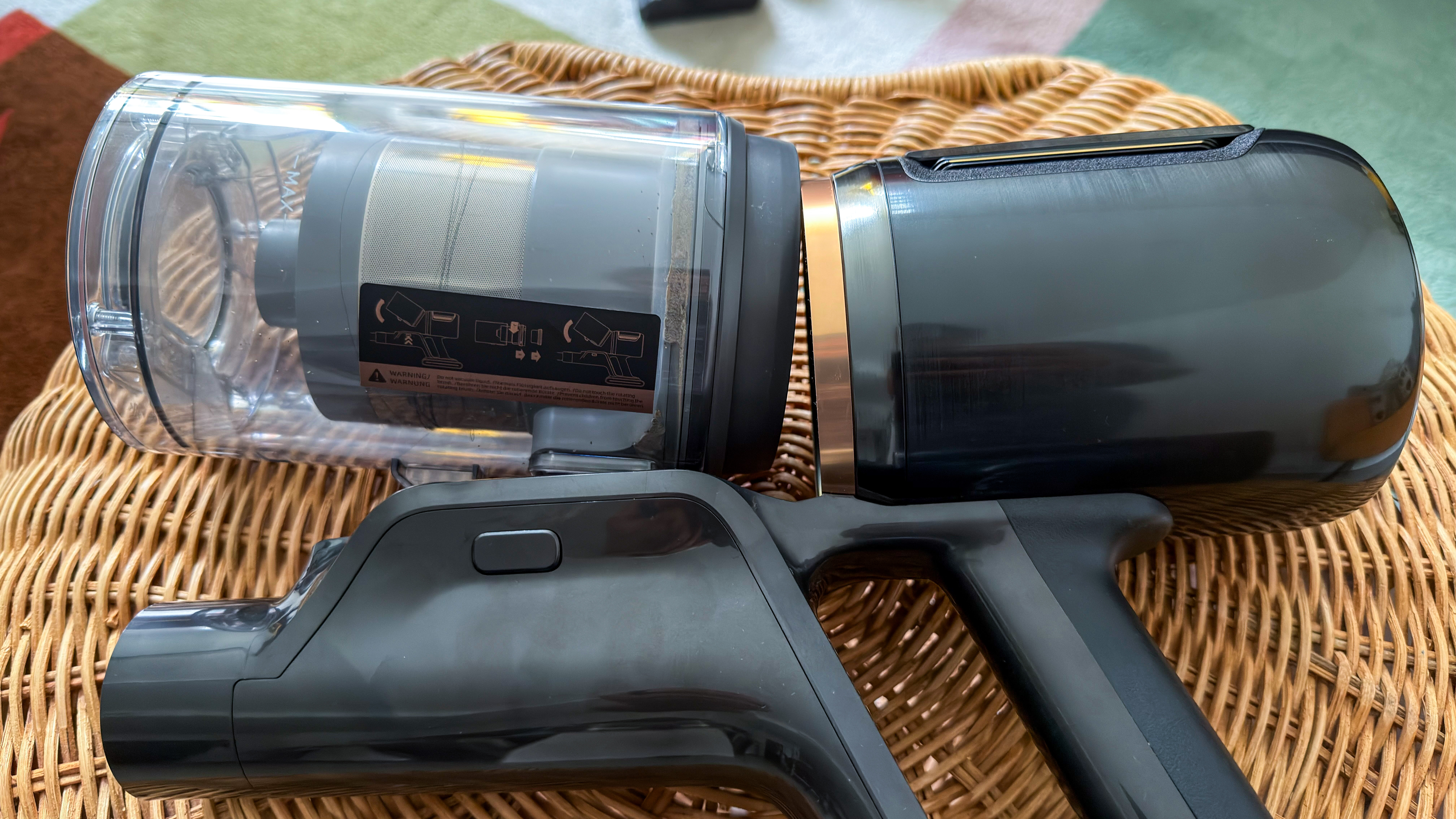 Dismantled Dreame Z50 Station handheld unit