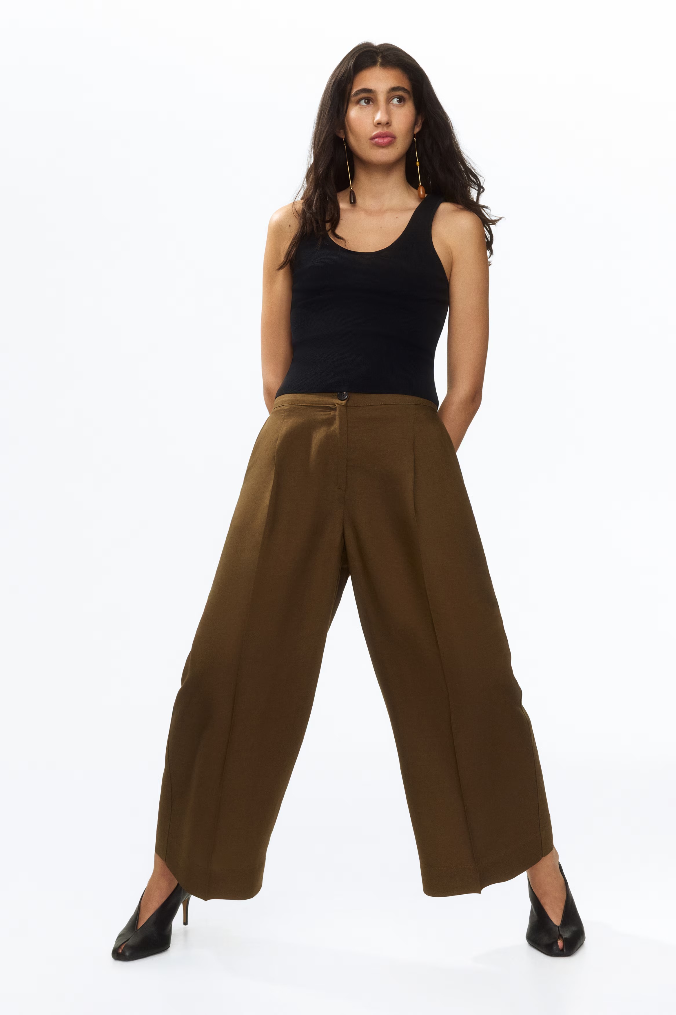 H&amp;amp;M, Ankle-Length Linen-Blend Trousers