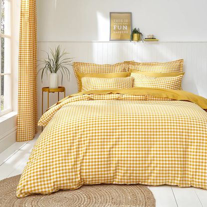 Dunelm Portloe Woven Gingham Duvet Cover Set