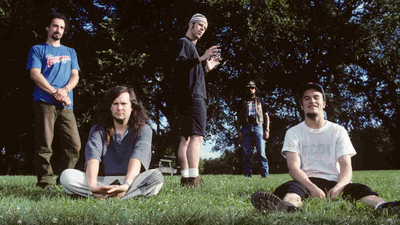 Faith No More posing for a photograph in 1992