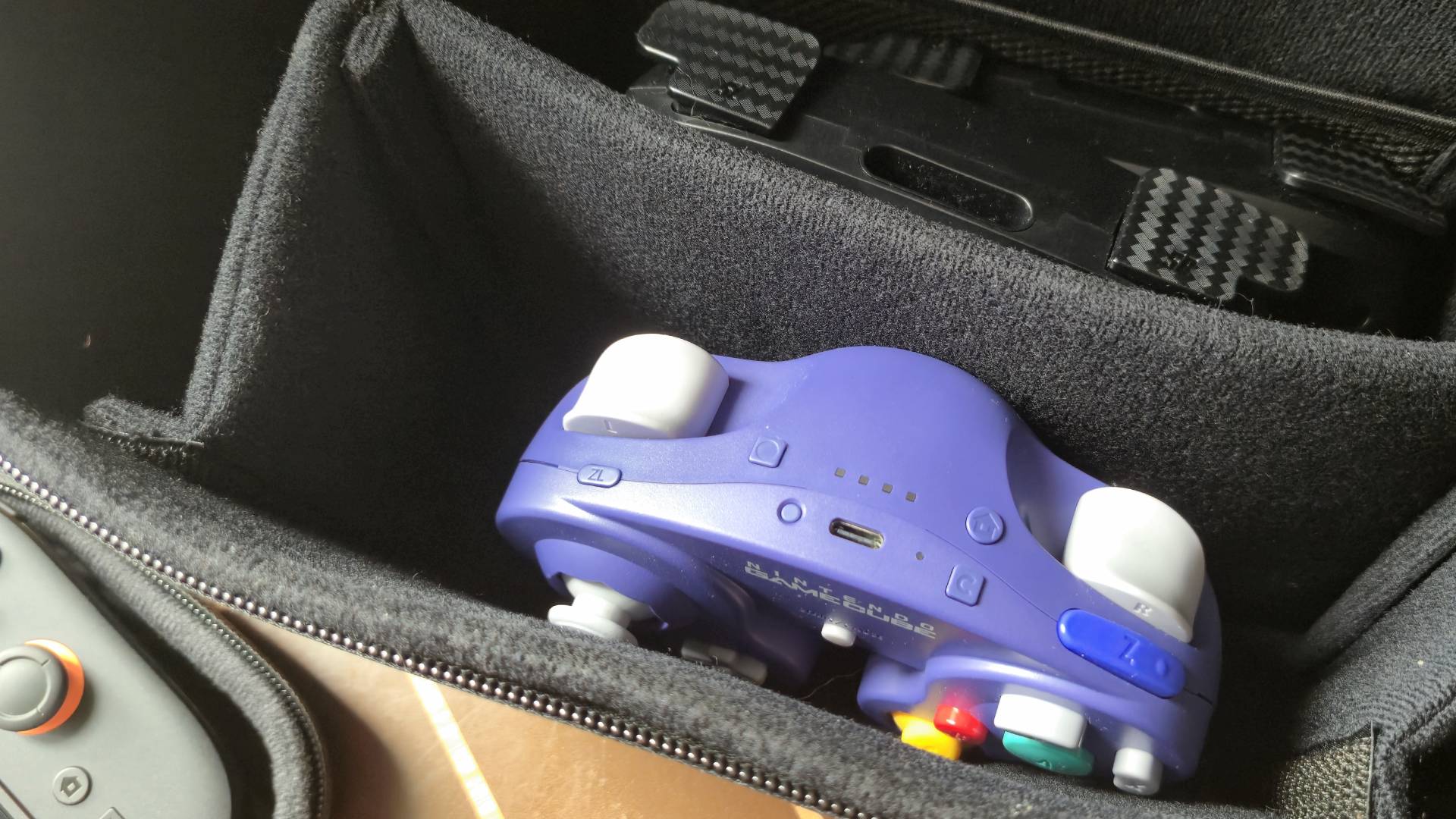 Photo by Rosalie Newcombe showing the inside storage of the Snakebyte System Organiser Case for the Nintendo Switch 2.