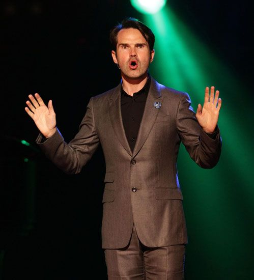 Jimmy Carr finds 8 Out Of 10 Cats... taxing