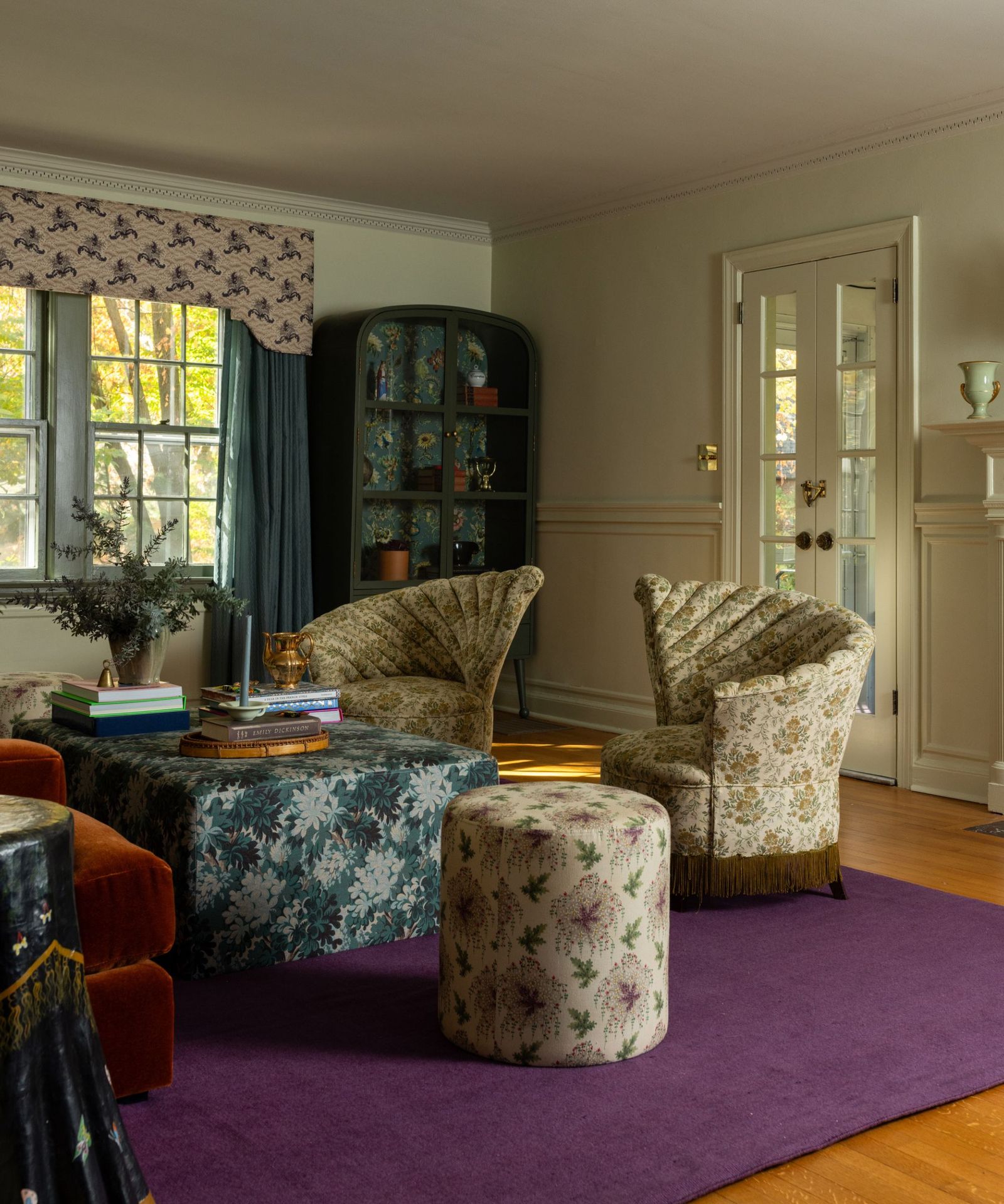 8 coffee table alternatives to try in your living room | Homes and Gardens