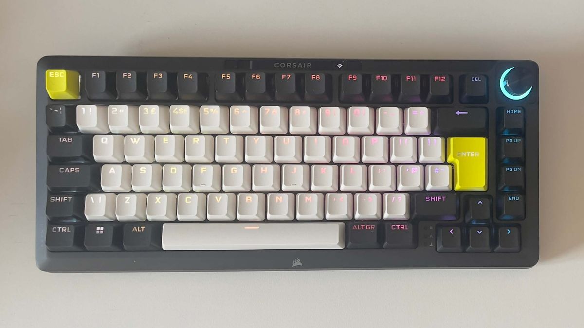 Corsair MAKR 75 keyboard