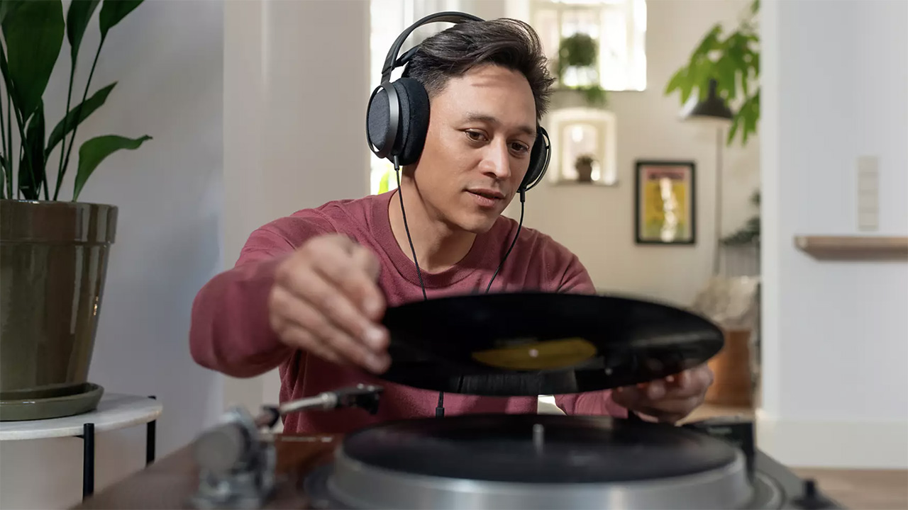 quality over ear headphones