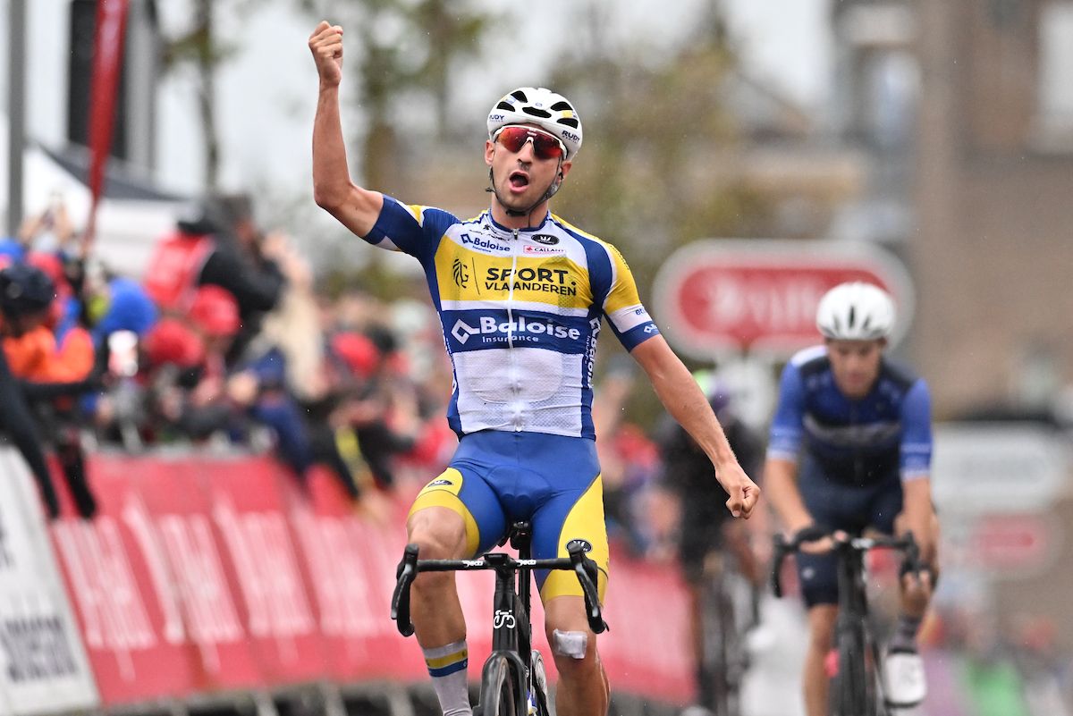Picture by Will PalmerSWpixcom 06092022 Cycling 2022 AJ Bell Tour of Britain Stage 3 Durham to Sunderland England Kamiel Bonneuof Team Sport Vlaanderen Baloise taking the victory