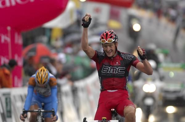 Marcus Burghardt (BMC) wins the Tour de Suisse stage 5.