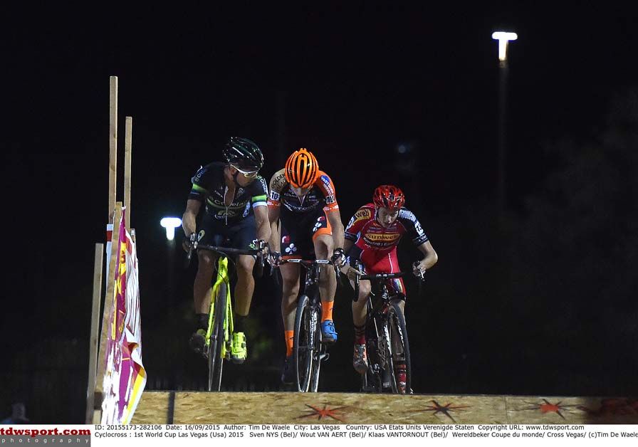 Sven Nys checks the state of his rivals