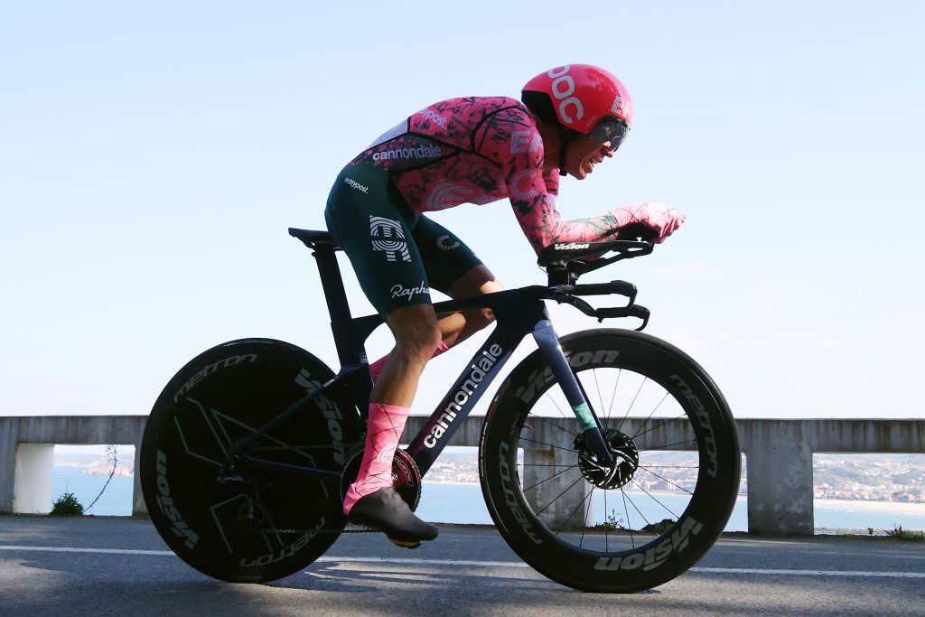 HONDARRIBIA SPAIN APRIL 04 Rigoberto Uran Uran of Colombia and Team EF Education Easypost sprints during the 61st Itzulia Basque Country 2022 Stage 1 a 75km individual time trial from Hondarribia to Hondarribia itzulia WorldTour on April 04 2022 in Hondarribia Spain Photo by Gonzalo Arroyo MorenoGetty Images