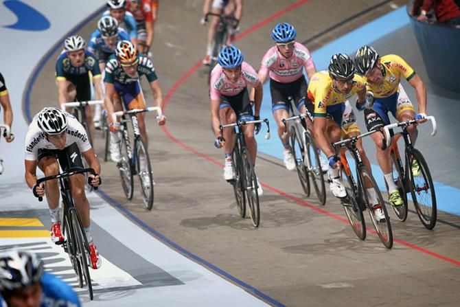 Fast and furious during a Madison at the Six-Days of Rotterdam