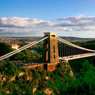 clifton suspension bridge bristol