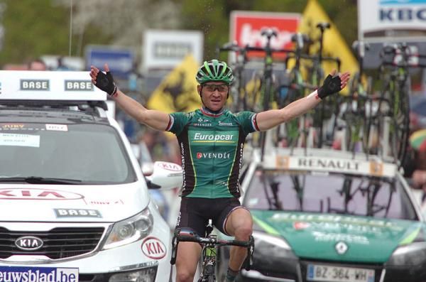Thomas Voeckler (Europcar) wins