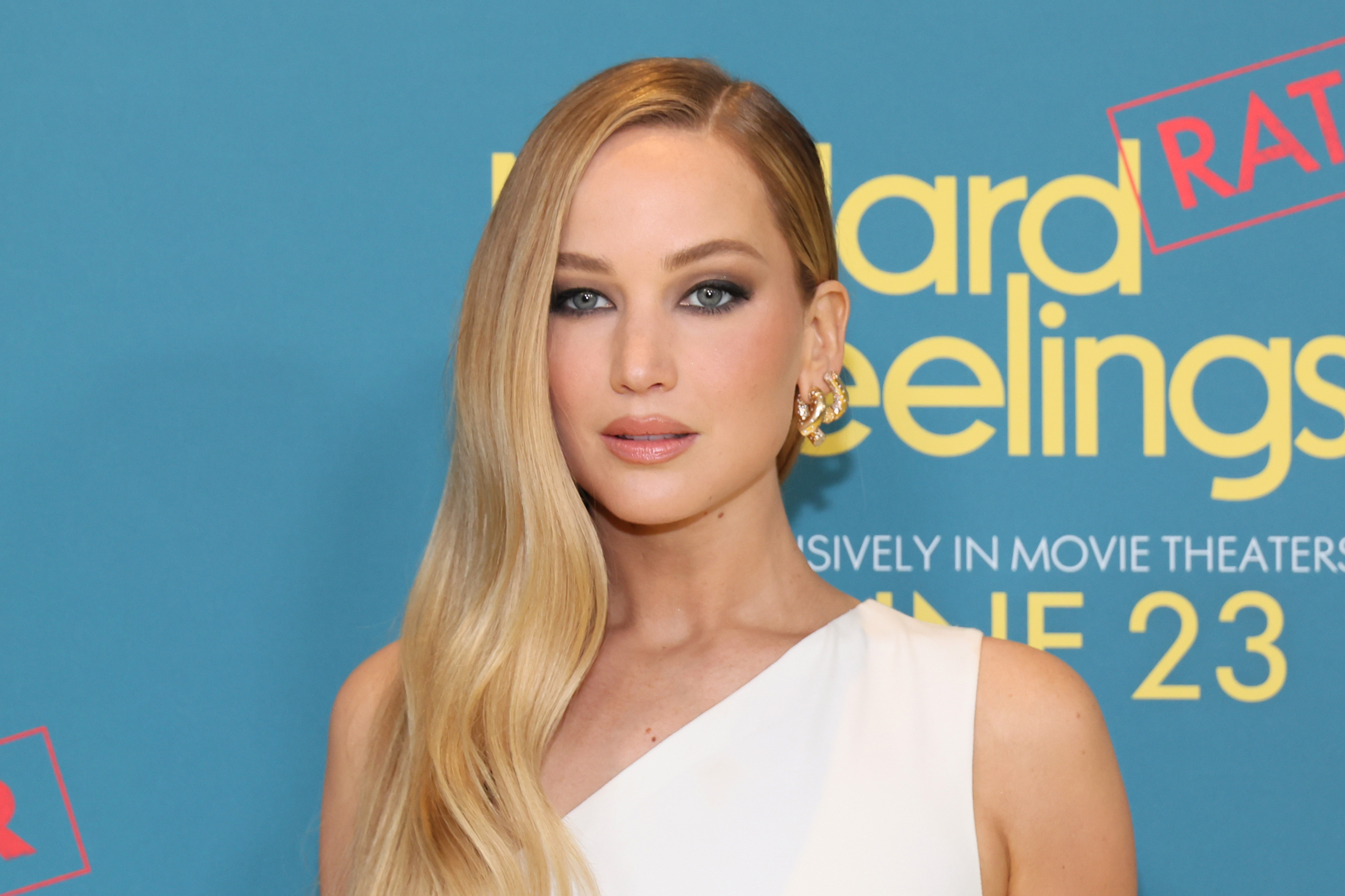 smokey - jennifer lawrence